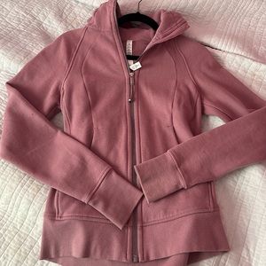 classic fit scuba zip hoodie!